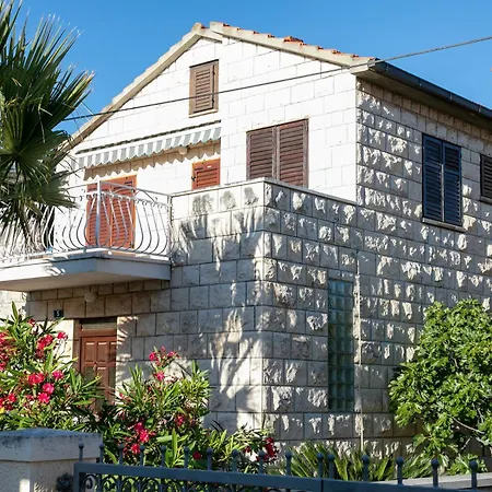 Vacation Home Katarina Supetar Exterior photo